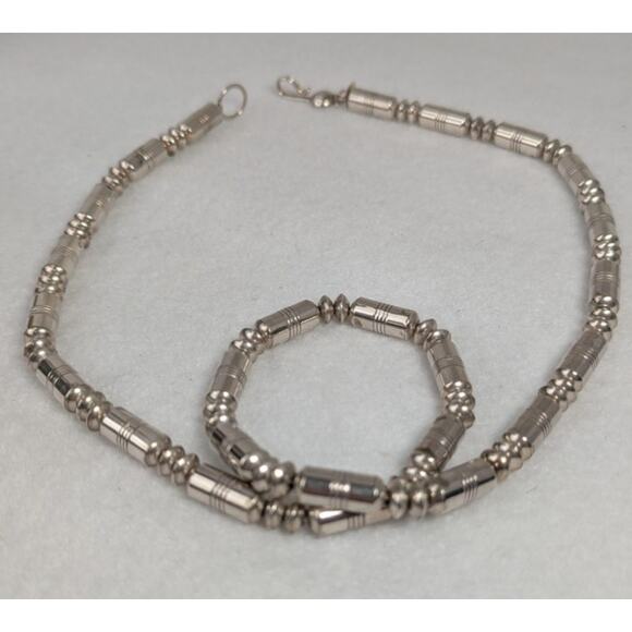 Vintage Sterling 25" South Western 15 x6 mm tube and spacer beads 38.4 grams EUC - Picture 6 of 6